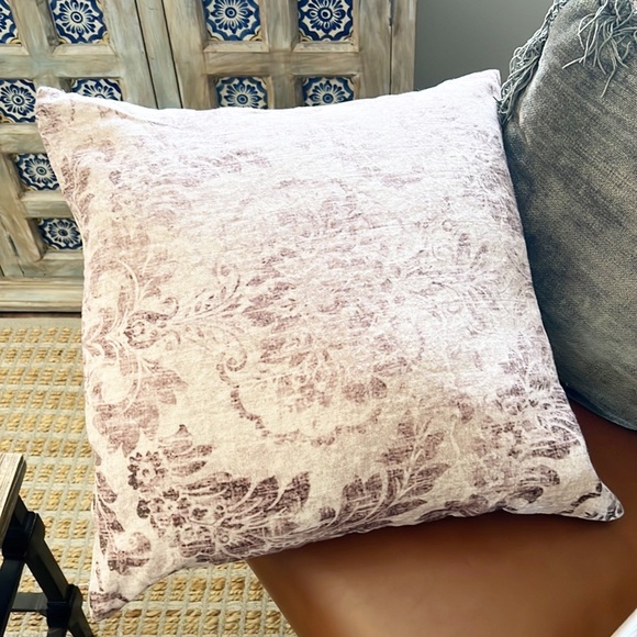 Pottery Barn Bedding Pottery Barn Linen Pillow Cases Poshmark